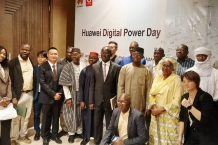 Transition Énergétique au Mali : Le duo Huawei & CNBM fait sensation à Bamako